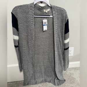Ultra Flirt Gray Open-Front Cardigan